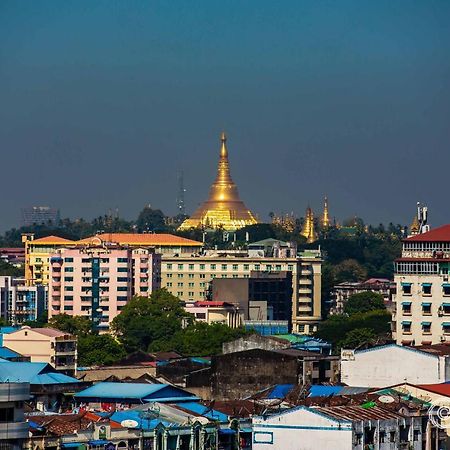 City Hotel Yangon Eksteriør bilde