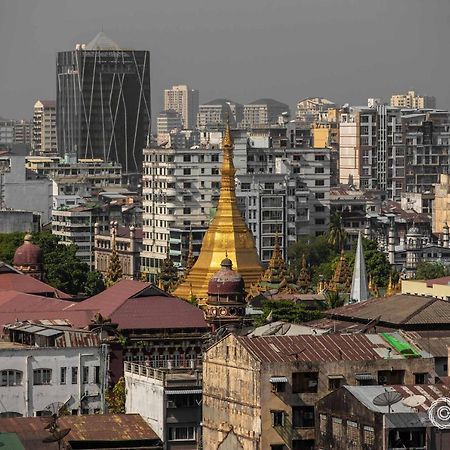 City Hotel Yangon Eksteriør bilde