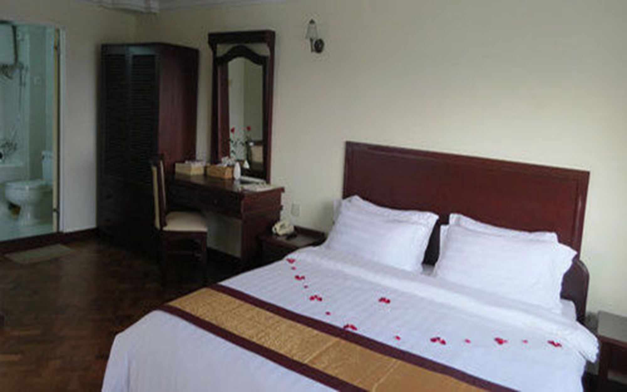 City Hotel Yangon Eksteriør bilde