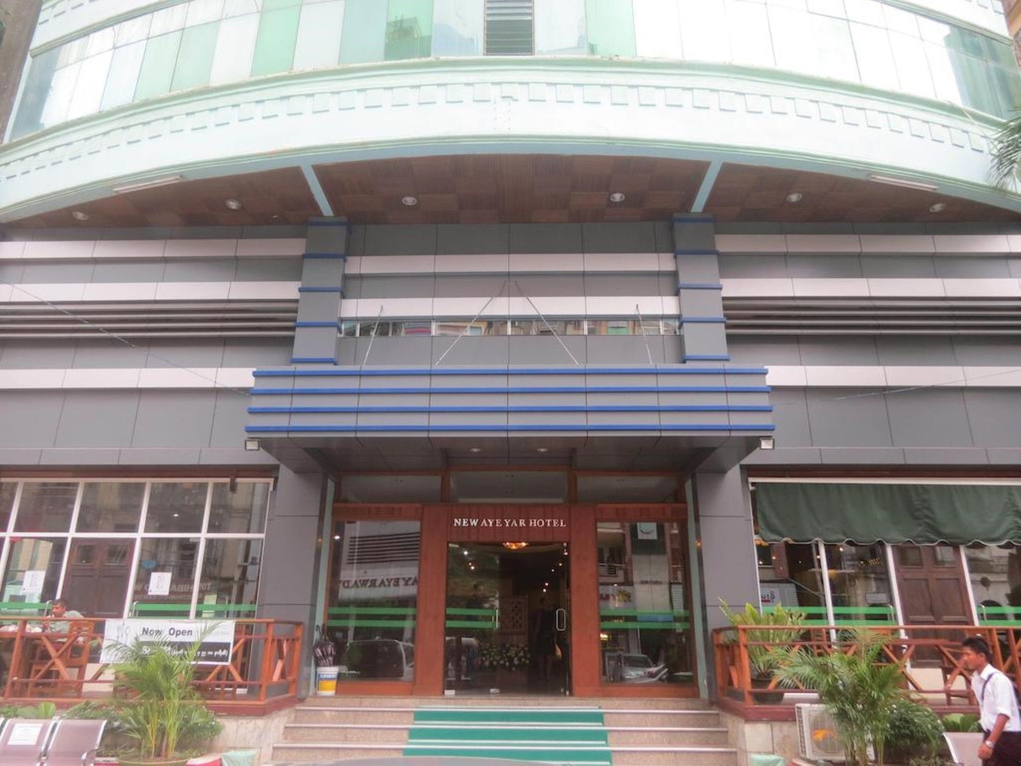 City Hotel Yangon Eksteriør bilde